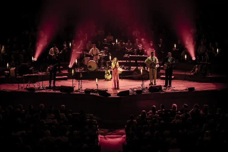 Douwe Bob; Live at Concertgebouw – photo 11