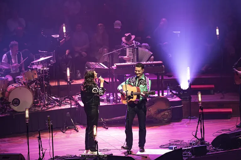 Douwe Bob; Live at Concertgebouw – photo 17