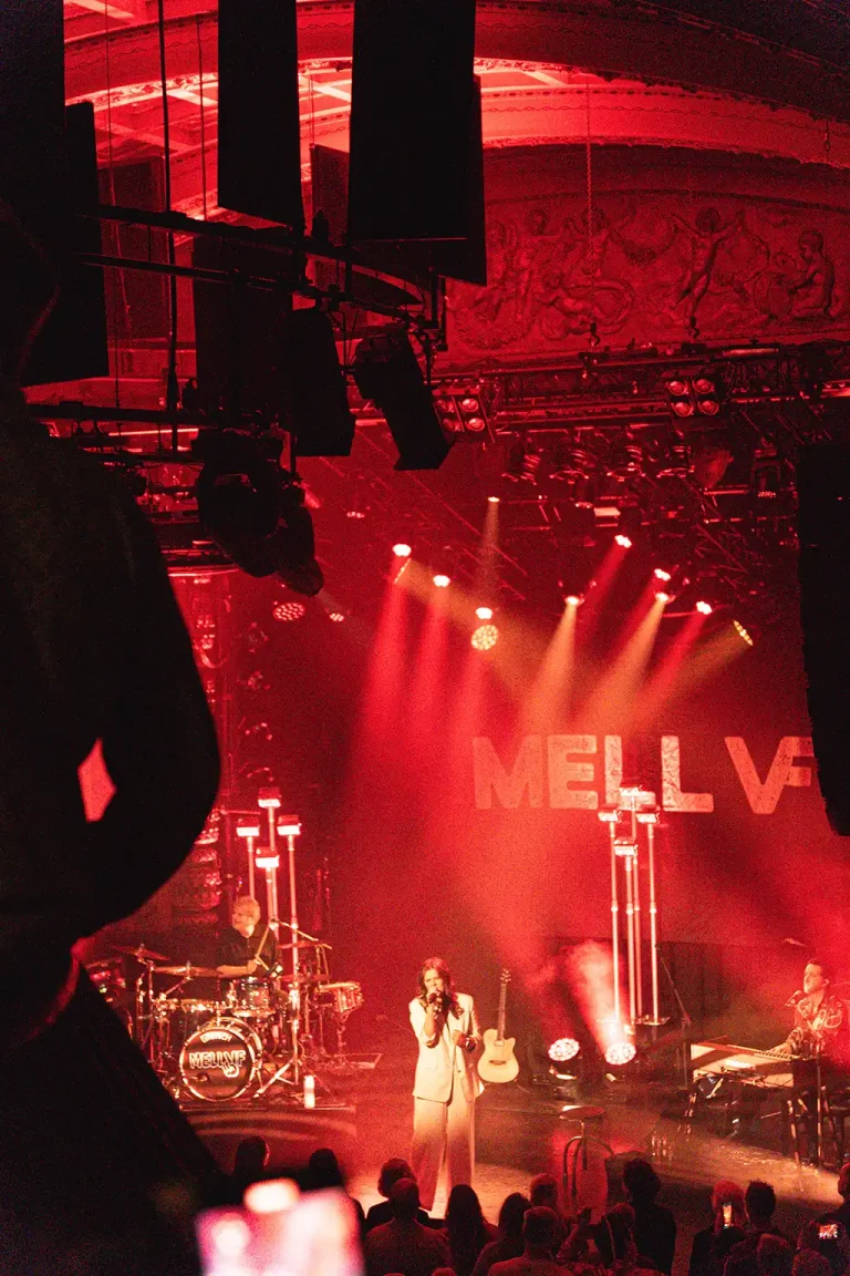 Mell VF – Luxor Live – photo 8
